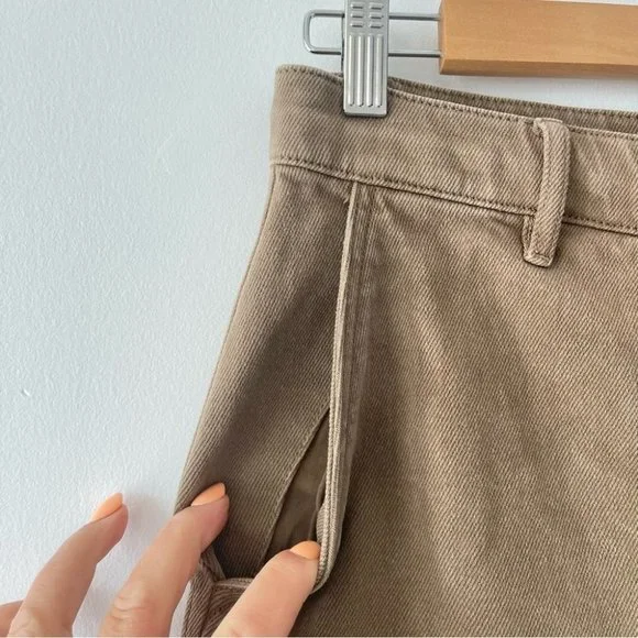 ❌SOLD❌ Wilfred Free Modern Cargo Pant High-waisted cargo pants brown size 8 - Picture 7 of 15